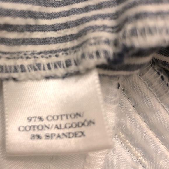 Ann Taylor Petite Blue & White Pinstripe Pant SZ 8P - Picture 4 of 4